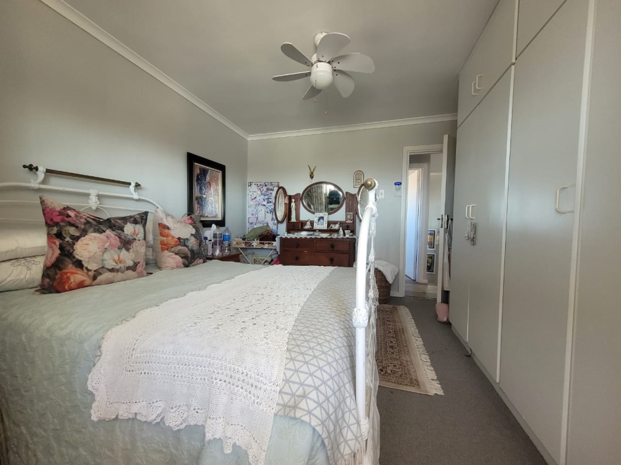 2 Bedroom Property for Sale in Wavecrest Eastern Cape